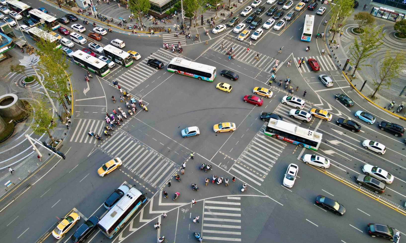 大型十字路口